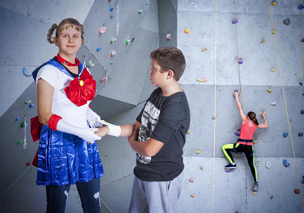 Meike verbindet als Sailormoon eine Kletterverletzung. 